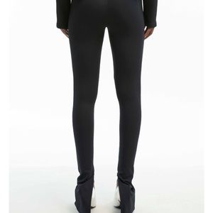 Like New Wardrobe.NYC Side Zip Legging in Black Size M